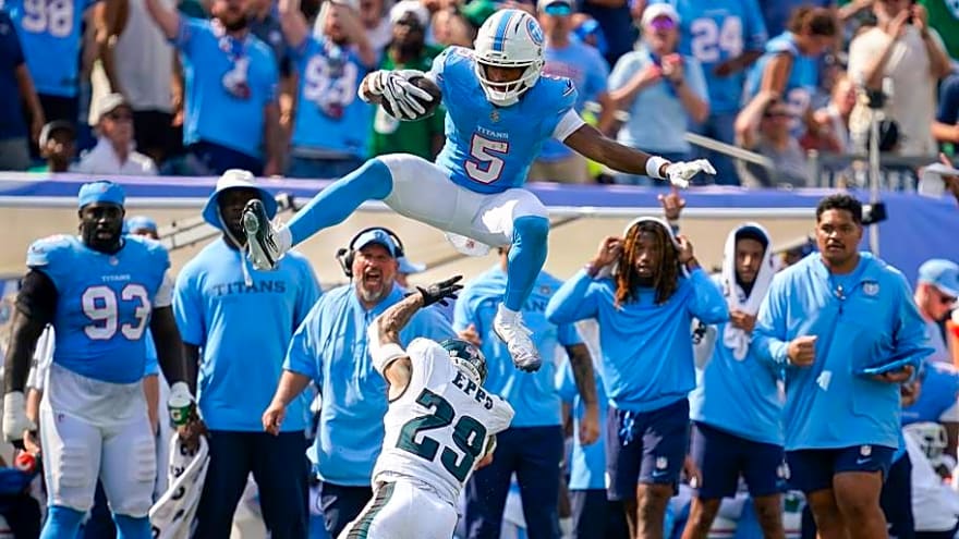 Titans Stock Report: 2 Players Falling and 2 Rising Following Eagles Defeat