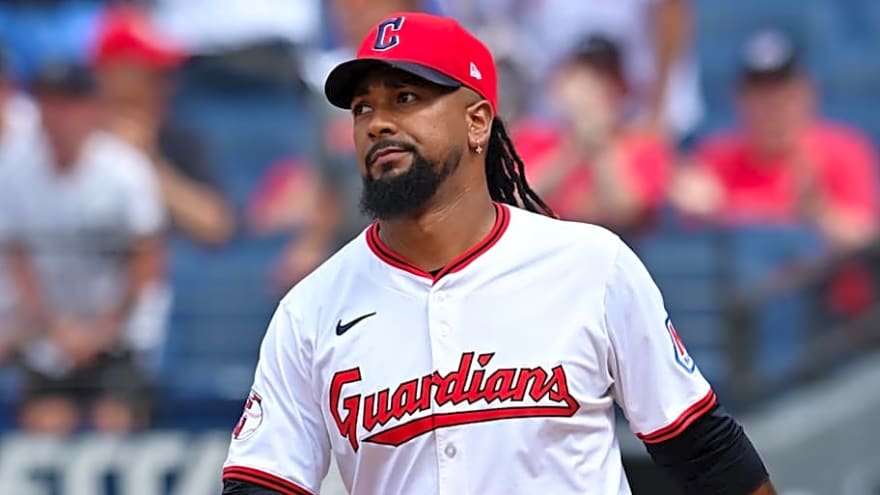 Insider Reveals Potential Trade Package for Guardians&#39; Emmanuel Clase