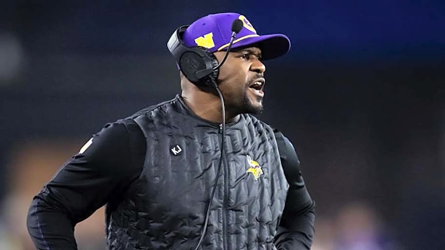 Brian Flores Steelers' Early Favorite for Head Coach Job