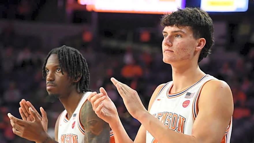 Clemson Forward Available to Play Ahead of NCAA Tournament Opener