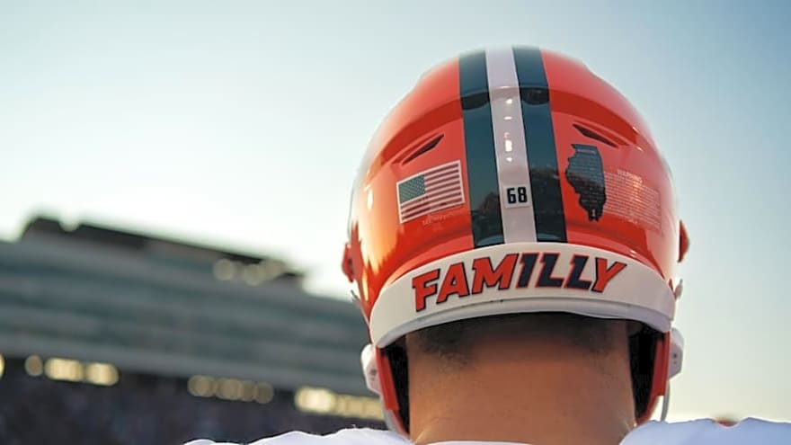 Illinois Football 2025 Scouting Report: Guard Dezmond Schuster
