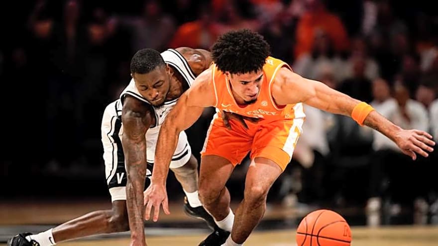Vanderbilt Basketball Falls Significantly in AP Top 25 Poll