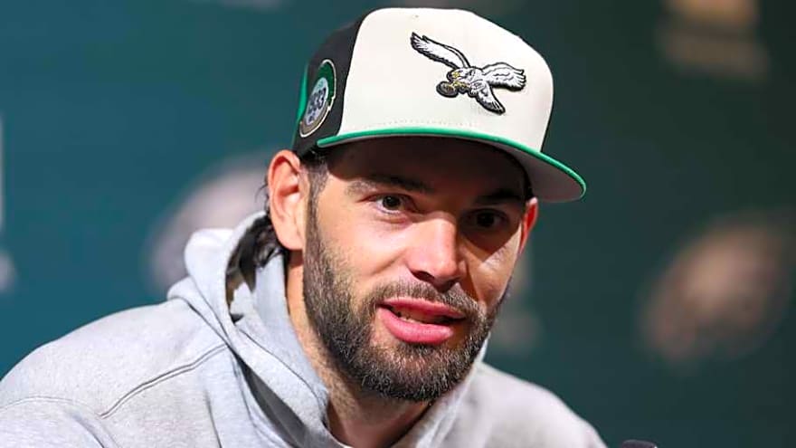 Eagles reporter&#39;s wild stat proves Eagles are better without Dallas Goedert