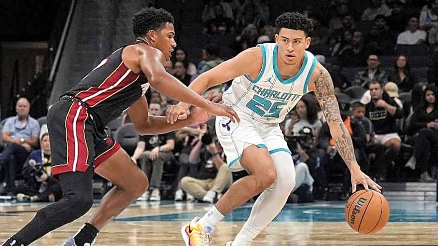 Nuggets Reportedly Sign Former Hornets Guard