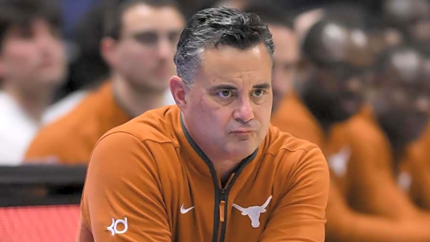 What Sean Miller Said About Xavier Fans Before Texas Heads to NCAA Tournament