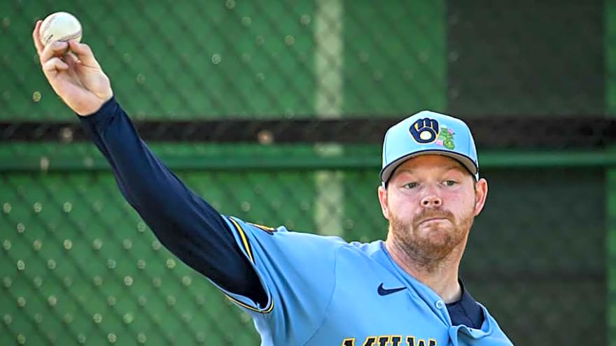 Brewers Already Getting Praise for $22 Million Offseason Signing