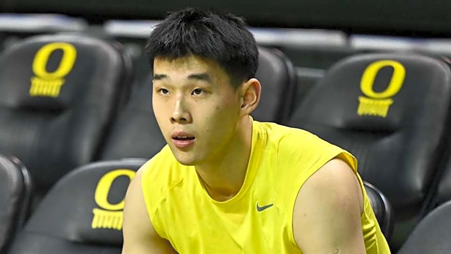 Oregon Basketball's Biggest Roster Needs Following Wei Lin's Transfer Portal Entry