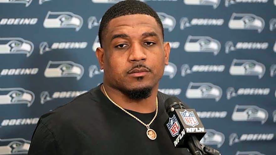 What Mike Macdonald said about the Seahawks bringing back Quandre Diggs