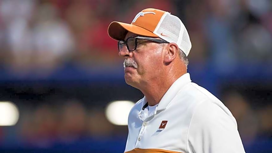 Texas Softball Keeps Cruising in Austin Regional, Shuts Out Wisconsin
