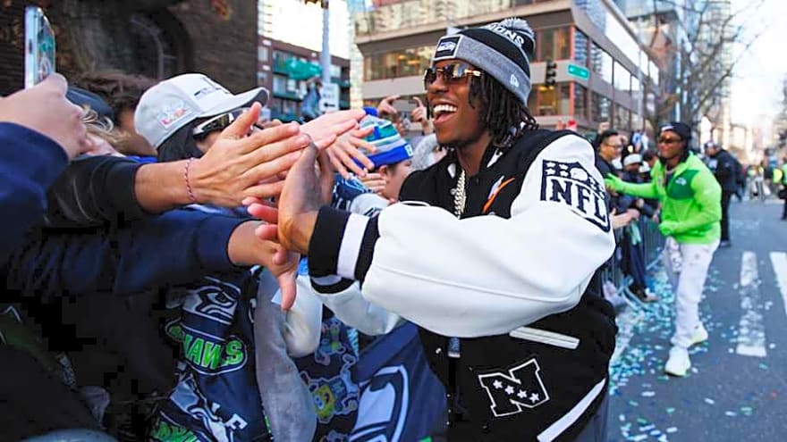 Klint Kubiak Likely Targetting Seahawks' Rashid Shaheed to be a Raider