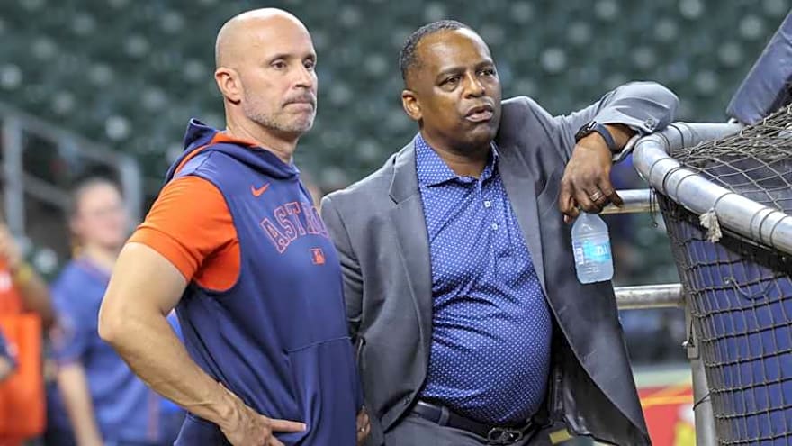 Unknown Astros Catching Prospect Leading Minor Leagues in Power Numbers