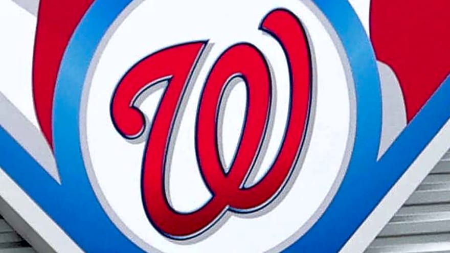 Pitcher Who the Nationals Should Pursue Officially Becomes Free Agent