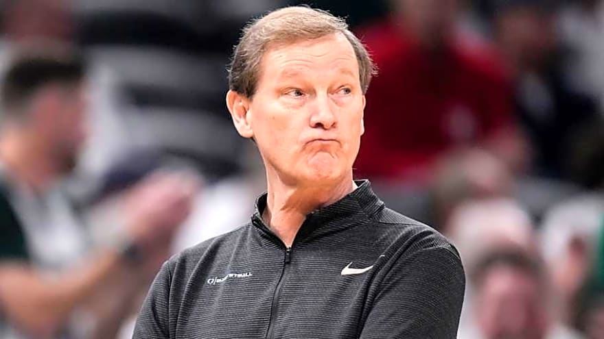 Key Lesson Dana Altman Can Learn From Kelly Graves
