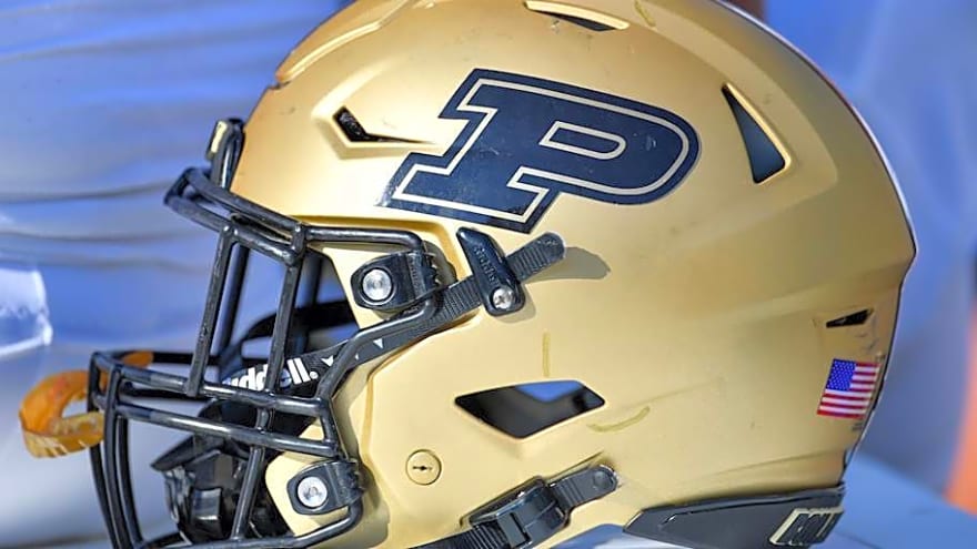 Purdue Football Flips Talented Illinois Edge Rusher From MAC Program