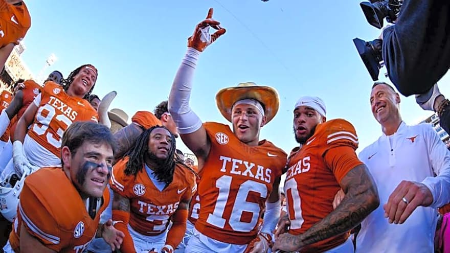 Texas Longhorns Honoring at Least 23 Players on Senior Night vs. Texas A&M
