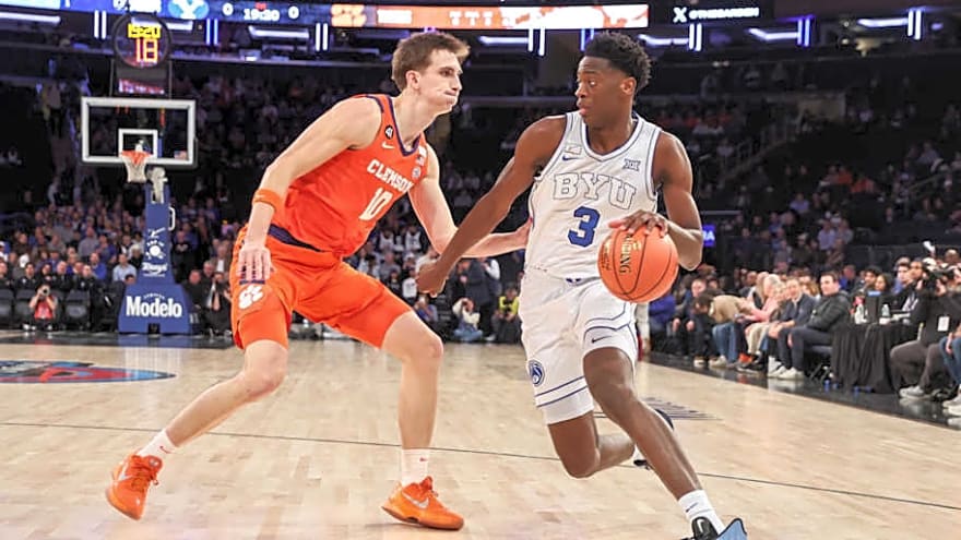 2026 NBA Mock Draft: Hawks Add Wing Player With Insane Ceiling in Latest Mock