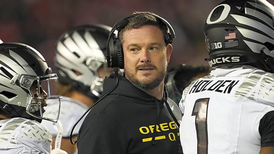 Oregon Ducks Fans Should Circle These Dates Before 2026 Season