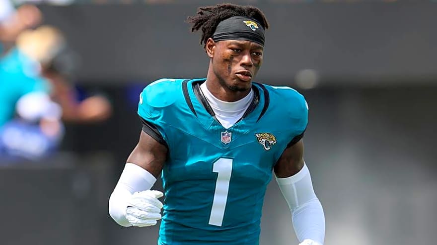 Jaguars Hit With Worst-Case Scenario at CB Before Week 4's Bout With Bengals