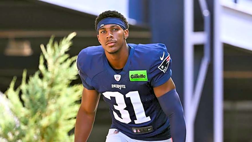 Patriots Rookie Sidelined for First Practice of Browns Week
