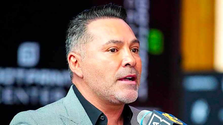 Oscar De La Hoya Names &#39;Superior&#39; Fighter Between Terence Crawford And Floyd Mayweather