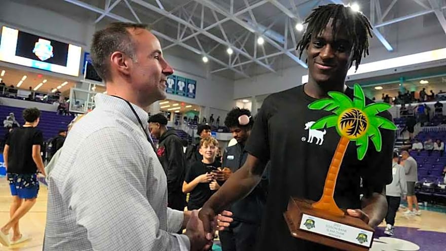 Razorbacks signee dominates City of Palms tournament in storybook performance