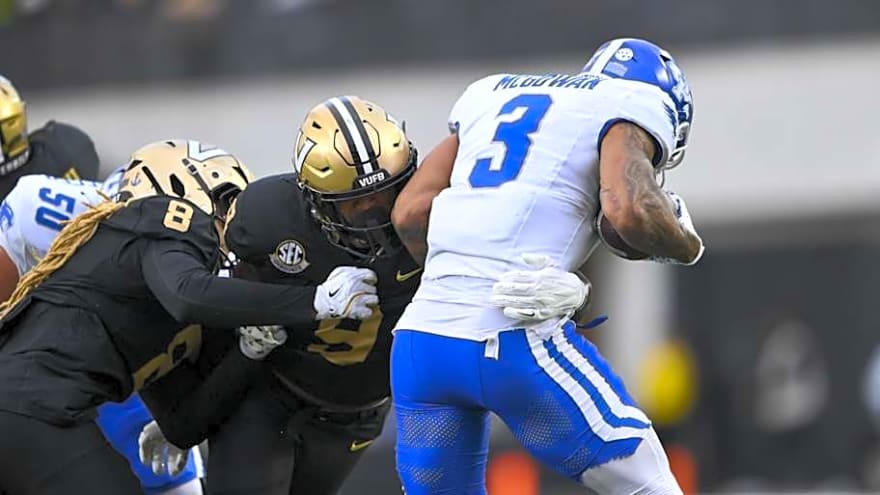 Chicago Bears Reportedly Meet With Intriguing Running Back Prospect