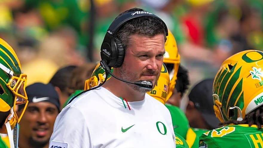 Oregon Ducks Turns Heads in Preseason Ranking of Big Ten Games
