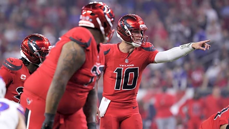 Texans Made Key Offensive Shift That Paid Off vs. Bills