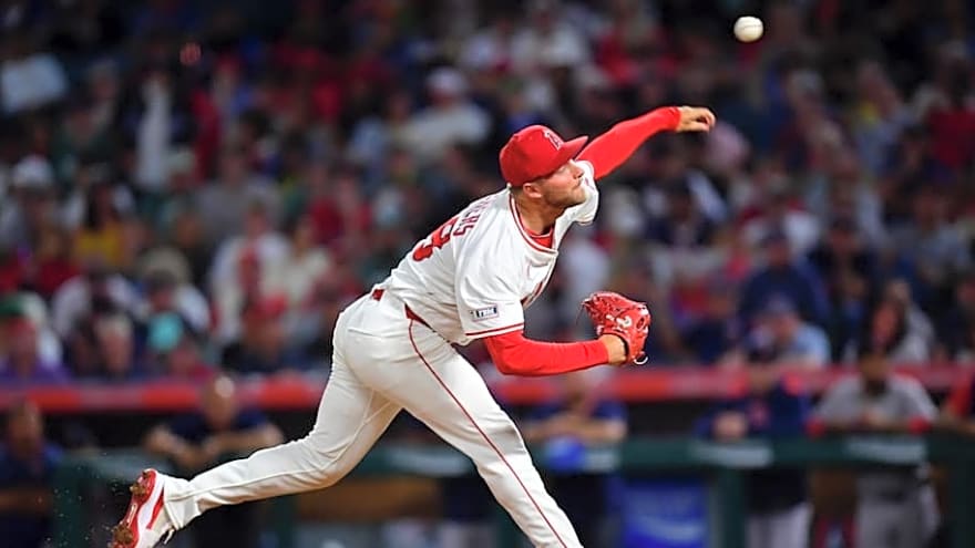 Top Rotation Storylines as Pitchers and Catcher Report