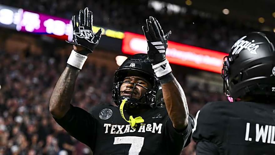 Ranking The 5 Greatest Texas A&M Uniform Combos in Team History