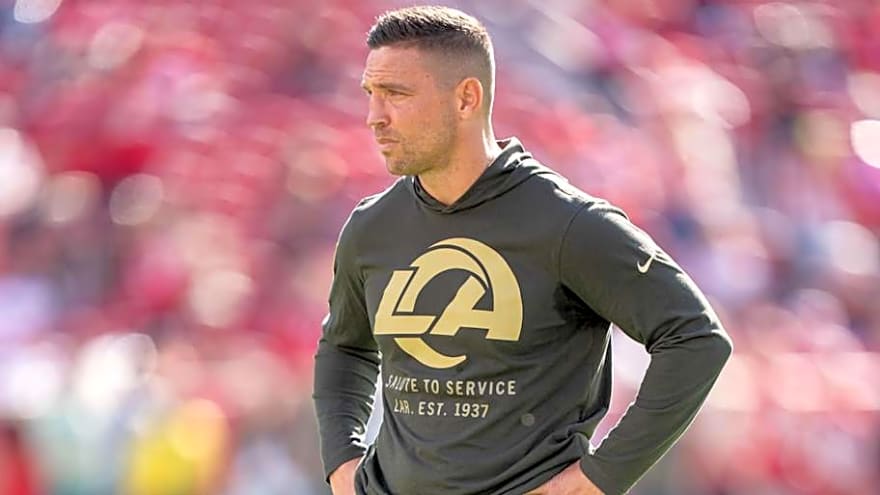 Titans Eyeing Pair of Defensive Coordinators for HC Opening