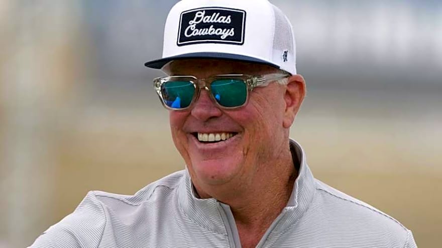 Cowboys' Stephen Jones Sidesteps George Pickens Contract Questions