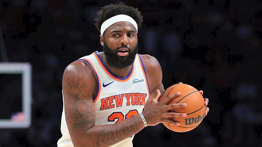 Knicks&#39; Mitchell Robinson is Making Brutal Free Throw History