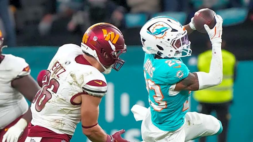 Dolphins Monday Notes: Bye Week Plans, Saunders Update, Jones Celebration