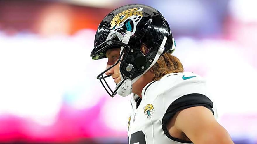 Liam Coen&#39;s Confidence in Trevor Lawrence is Unwavering