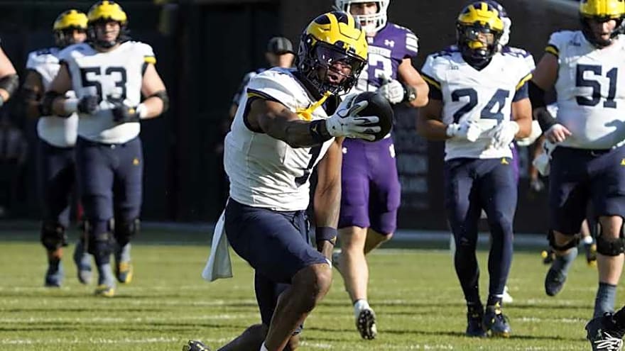 PFF grades, snap counts following Michigan&#39;s two-point win over Northwestern