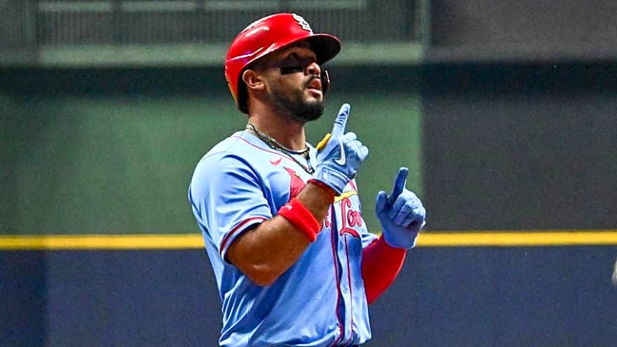 Cardinals Fans About to Get First Spring Look at Iván Herrera