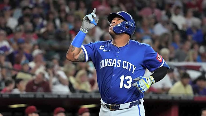 Royals&#39; Salvador Perez Moves Into 8th Place On All-Time MLB Leaderboard