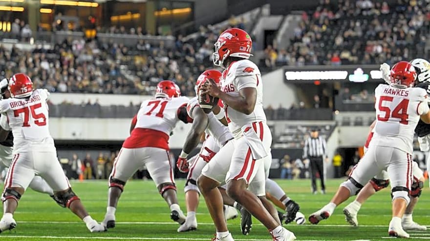 Avoiding Slow Starts Should Be Next Goal For Revitalized Arkansas Offense
