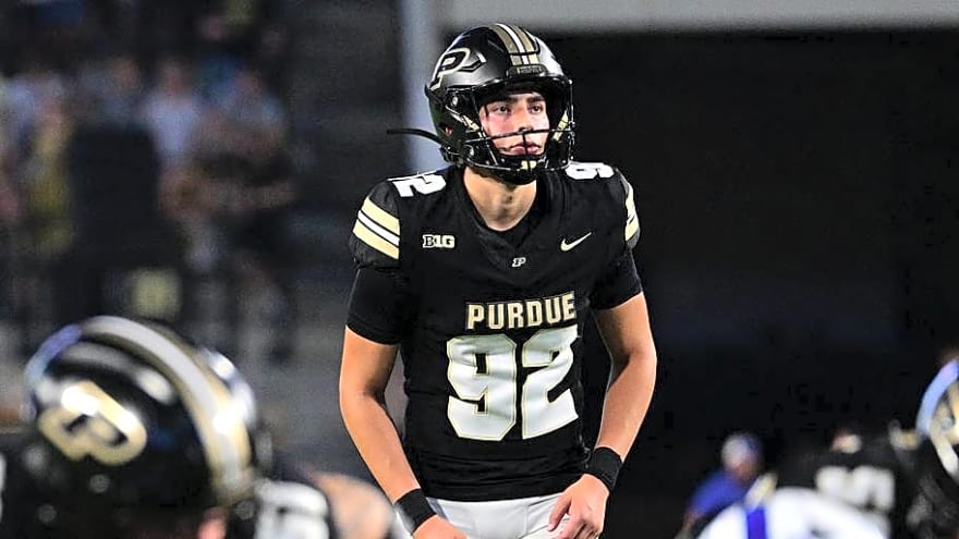 Purdue Kicker Takes Home Big Ten Honor After Huge Performance vs. Illinois