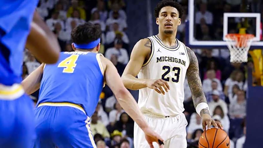 Michigan Basketball Forward Making Serious Push for National Player of the Year