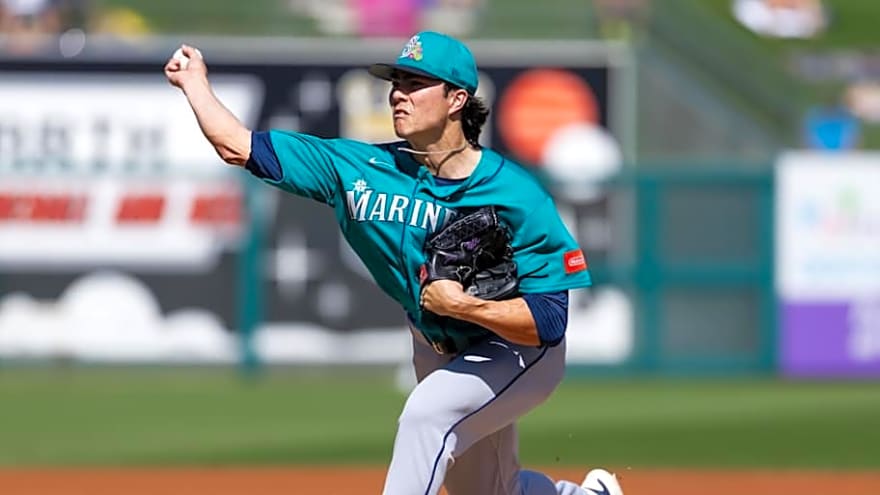 Mariners Are Watching Bryan Woo Pick Up Right Where He Left Off