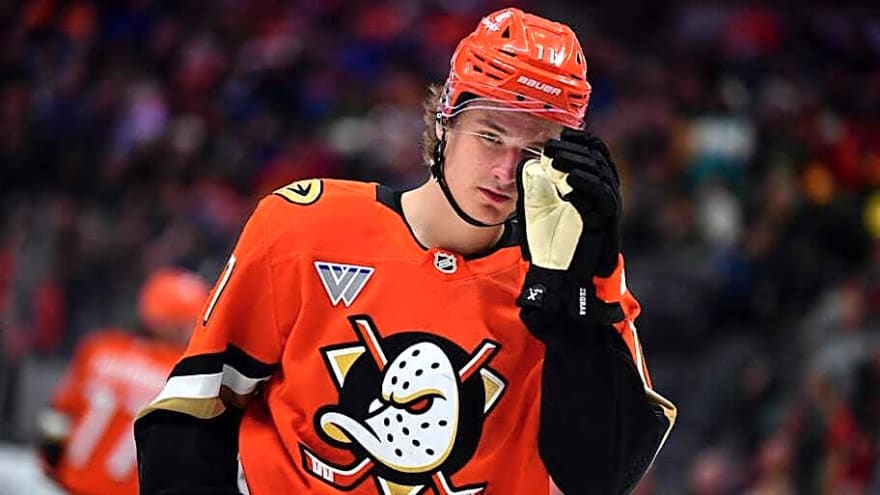 Ducks Completely Whiff on Trevor Zegras Trade