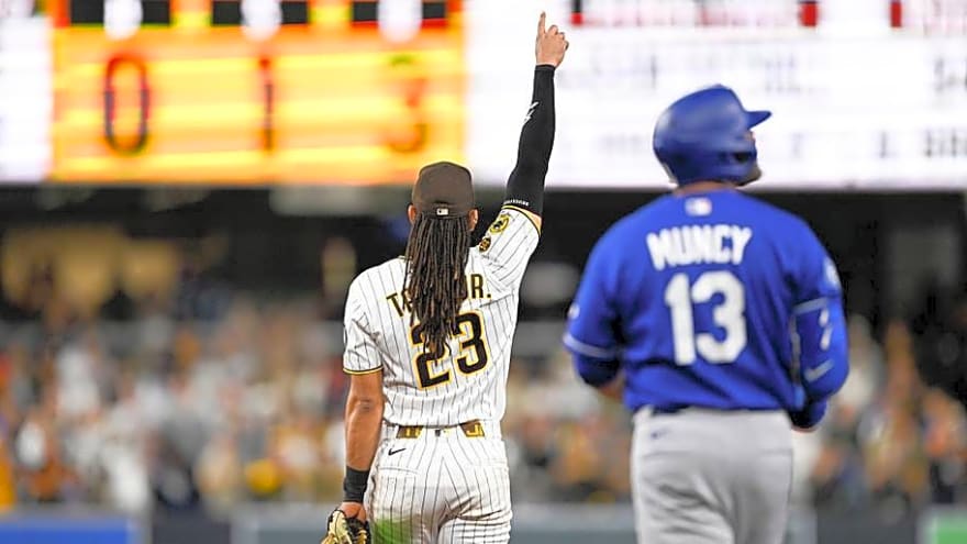 Padres Announce Starting Lineup for Series-Opener vs Dodgers With Surprise Designated Hitter