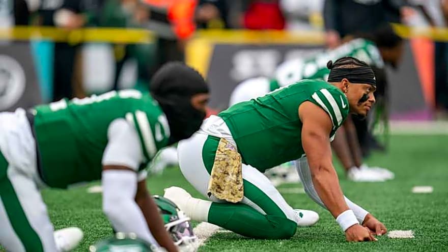 Falcons Defense Prepares for Jets Offense in Transition