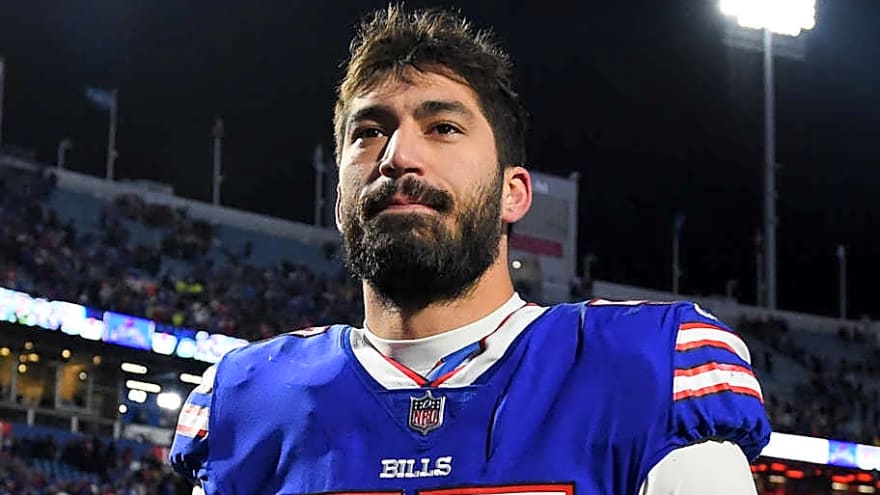 Former Bills 2nd-Round Pick A.J. Epenesa Lands With Browns in Free Agency