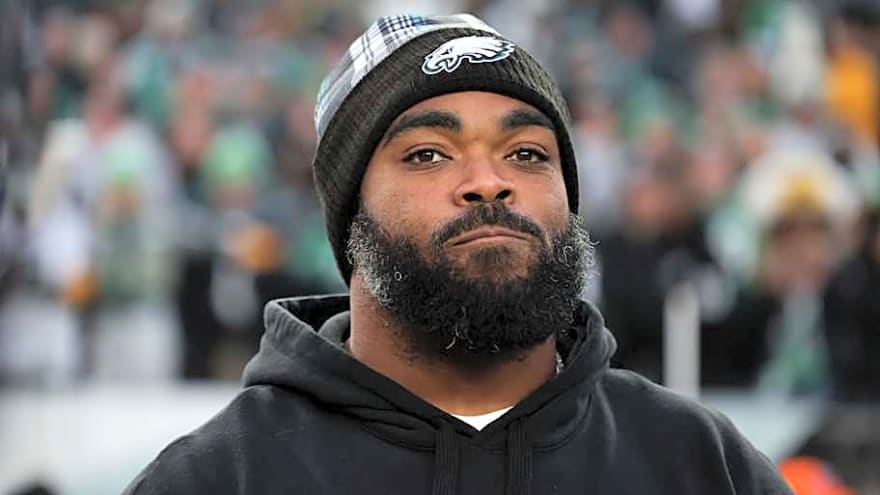Nick Sirianni’s diplomatic tone raises alarms amid Brandon Graham&#39;s comeback rumor
