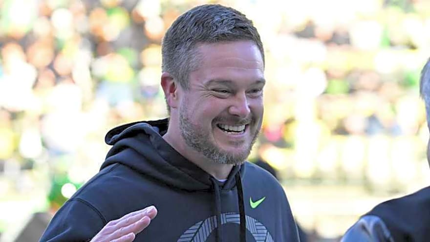 Oregon Ducks' Winter Workouts Show Why They're Different