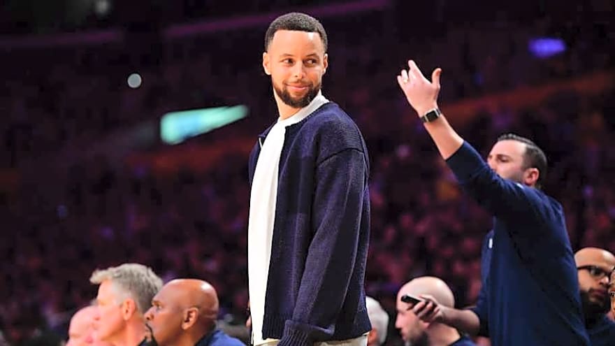 Steve Kerr Updates Injury Timelines for Steph Curry, Kristaps Porzingis