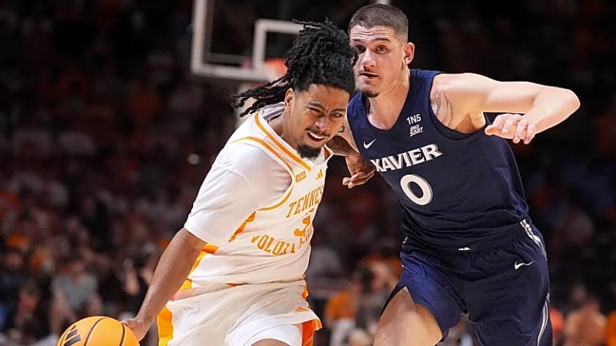 Tennessee Basketball Star Terrence Hill Jr. Suffers Injury vs. Duke